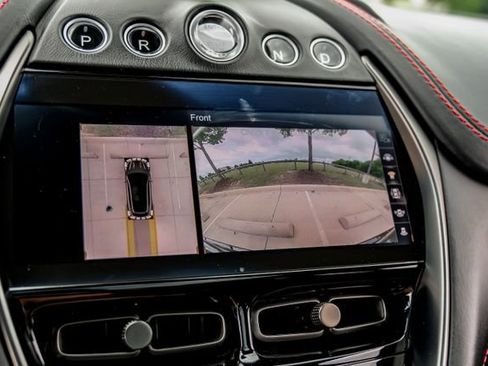Used 2021 Aston Martin DBX AWD/4WD image 29