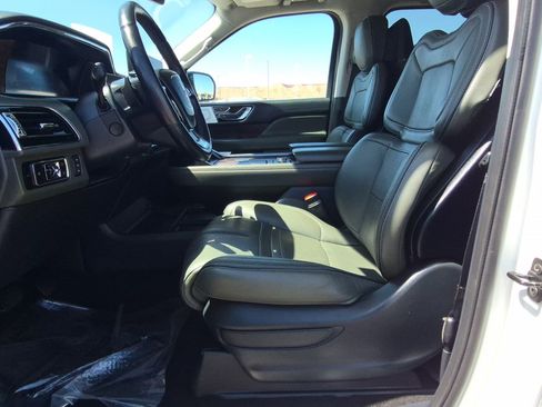 Used 2023 Lincoln Navigator L Black Label AWD/4WD image 14