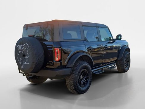 Used 2023 Ford Bronco Wildtrak image 6