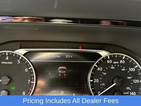 Used 2024 Nissan Pathfinder Rock Creek AWD/4WD image 8