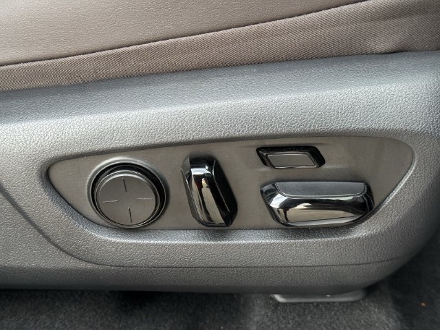 Used 2023 Lexus RX 350 FWD w/ Accessory Package (Z1) image 29