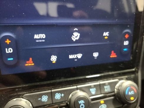 Used 2025 Ford Ranger XLT w/ Equipment Group 301A High AWD/4WD image 32
