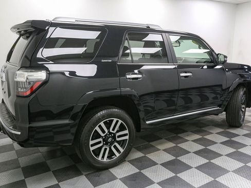 Used 2018 Toyota 4Runner Limited AWD/4WD image 9