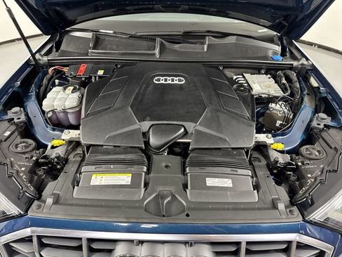 Used 2021 Audi Q7 3.0T Premium w/ Convenience Package AWD/4WD image 28
