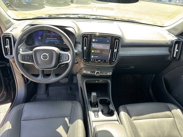Certified 2025 Volvo XC40 B5 Core w/ Protection Package Premier AWD/4WD image 25