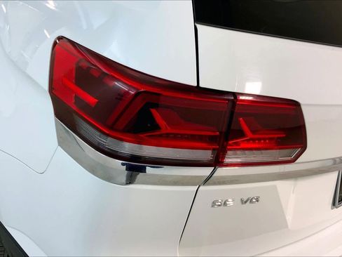 Used 2021 Volkswagen Atlas SE w/ Panoramic Sunroof Package image 29