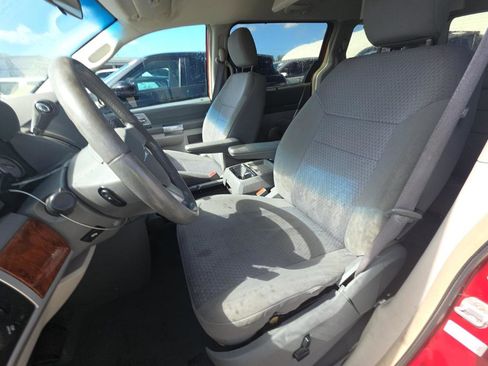 Used 2008 Chrysler Town & Country Touring w/ Entertainment Group #2 image 10