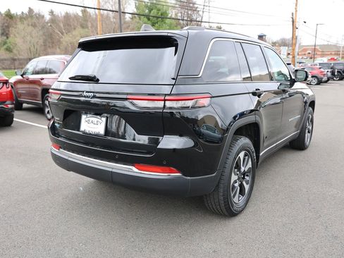 Used 2024 Jeep Grand Cherokee Limited 4xe image 7