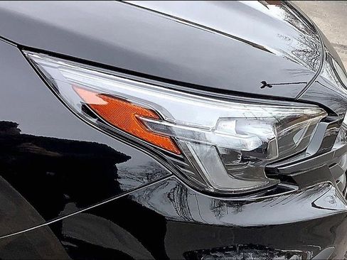 Certified 2025 Subaru Legacy Premium image 32