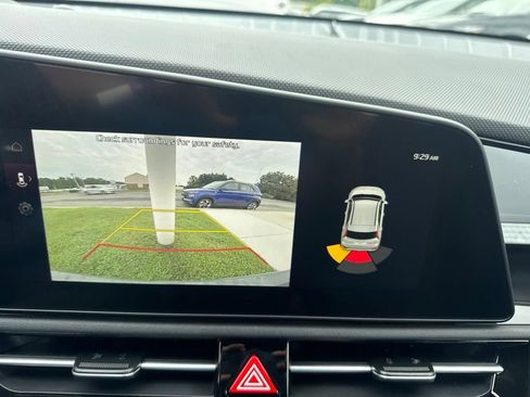 New 2026 Kia Niro EX FWD image 13