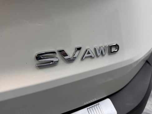 Used 2023 Nissan Rogue SV image 32