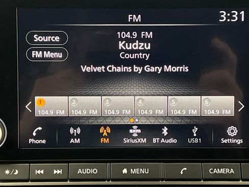 Used 2025 Nissan Rogue SV image 52