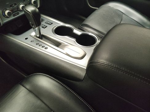 Used 2020 Nissan Pathfinder SL FWD image 26