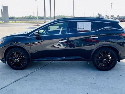 Used 2022 Nissan Murano SV w/ SV Midnight Edition Package image 4