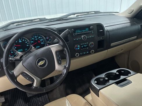 Used 2011 Chevrolet Silverado 1500 LT w/ All-Star Edition image 27