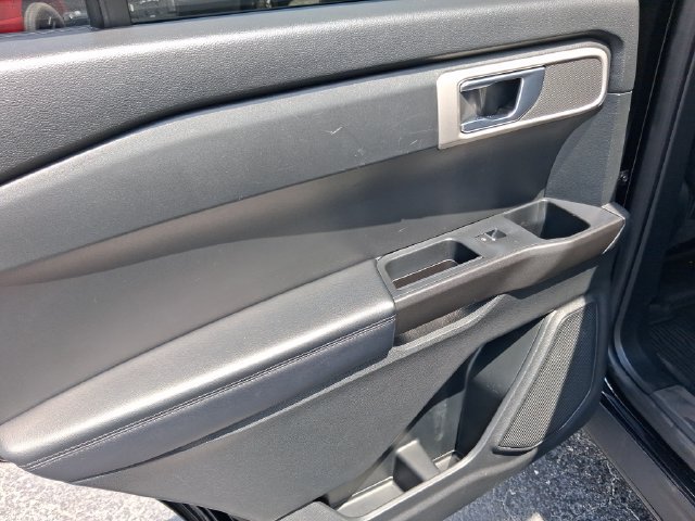 Used 2020 Ford Explorer 2WD image 8