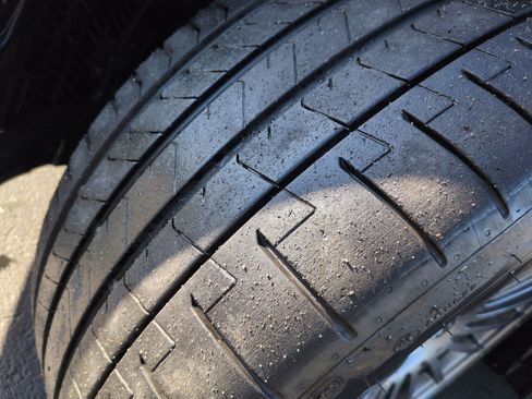 Used 2025 BMW ALPINA XB7 image 12