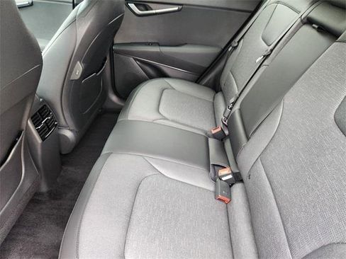 Used 2023 Kia Niro Wave image 31