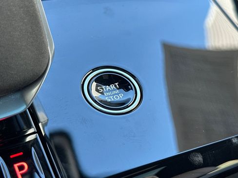 Used 2026 Land Rover Range Rover Sport Dynamic SE image 34