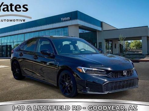 Used 2025 Honda Civic Sport image 1