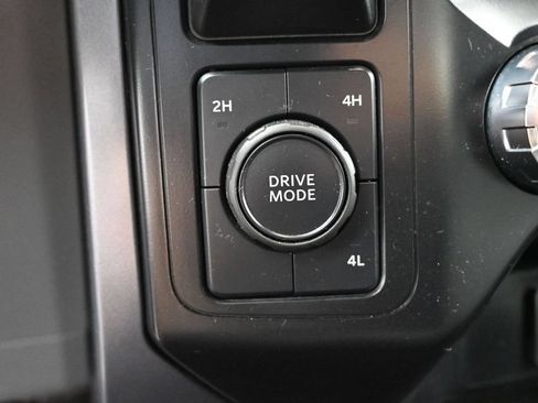 Used 2024 Ford F150 XLT AWD/4WD image 7