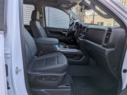 Used 2024 Chevrolet Silverado 3500 LTZ w/ LTZ Plus Package image 31