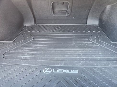 Certified 2023 Lexus ES 350 w/ Premium Package image 33