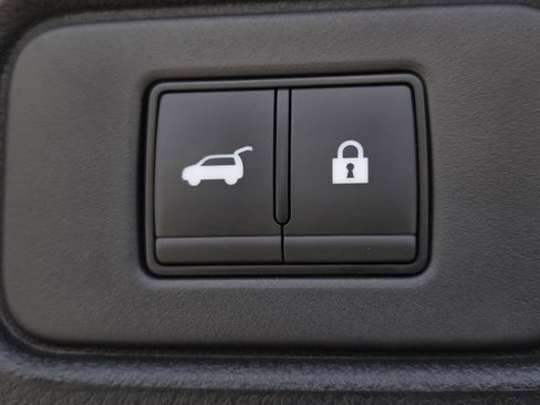 New 2026 Nissan Pathfinder SV FWD image 10