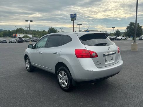 Used 2013 Nissan Rogue S AWD/4WD image 12
