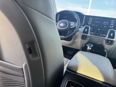 Used 2021 Kia Sorento S w/ Panoramic Sunroof Package image 33