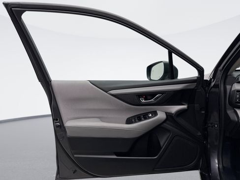 Used 2025 Subaru Legacy Premium image 9