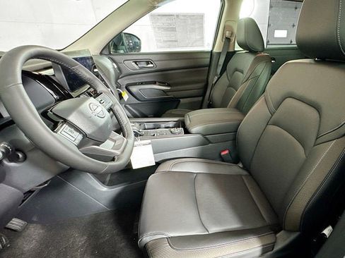 New 2026 Nissan Pathfinder SL AWD/4WD image 19