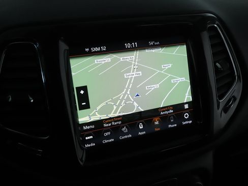 Used 2020 Jeep Compass Limited image 13