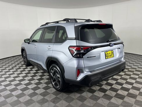Used 2025 Subaru Forester Limited w/ Popular Package #1 image 9