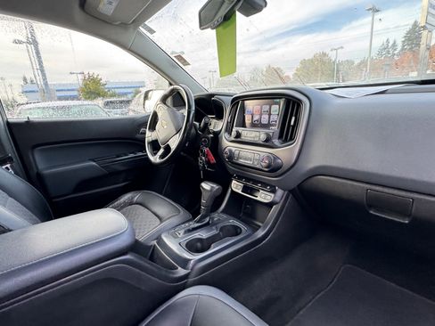 Used 2018 Chevrolet Colorado Z71 image 9
