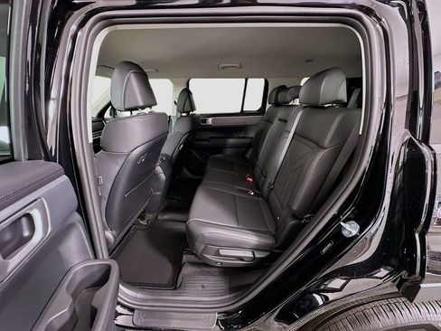 New 2026 Hyundai Santa Fe SEL image 16