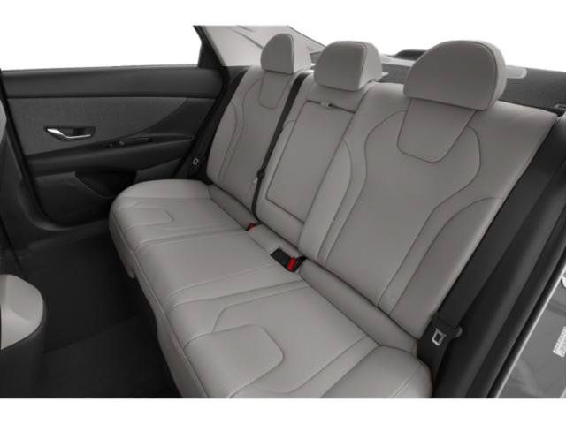 Certified 2023 Hyundai Elantra Limited w/ Preferred Accessory Package FWD image 16