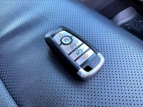 Certified 2022 Ford F150 Lariat image 15