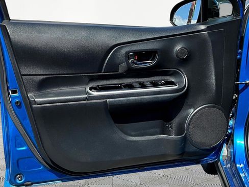 Used 2019 Toyota Prius C FWD image 20