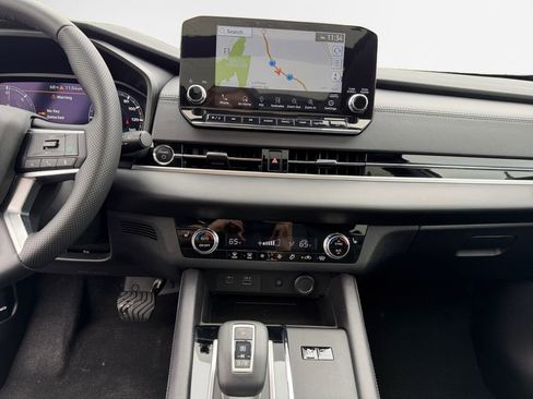 Used 2025 Mitsubishi Outlander SE AWD/4WD image 22