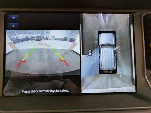 Used 2024 Ford Bronco Badlands image 13