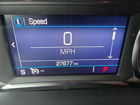 Used 2023 GMC Acadia SLE w/ Driver Convenience Package FWD image 15