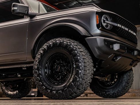 Used 2022 Ford Bronco Wildtrak AWD/4WD image 12