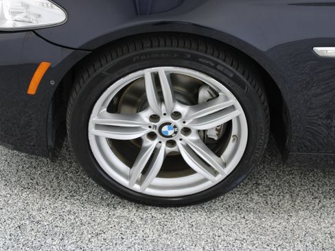 Used 2013 BMW 535i Sedan RWD image 11