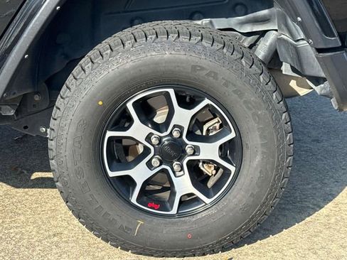 Used 2022 Jeep Wrangler Unlimited Rubicon image 5