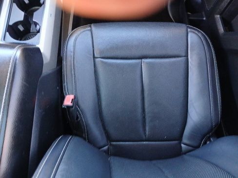 Used 2018 Ford F150 Lariat w/ Equipment Group 502A Luxury image 15