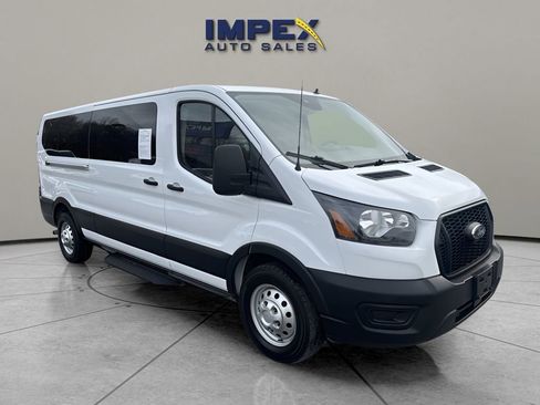 Used 2023 Ford Transit 350 XL image 7