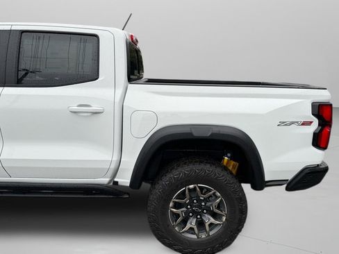 New 2026 Chevrolet Colorado ZR2 w/ Technology Package image 7