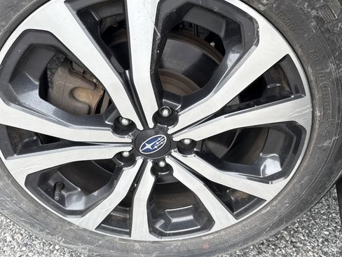 Used 2023 Subaru Forester Limited image 8