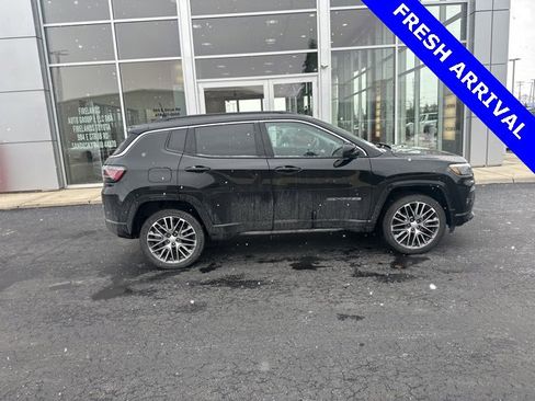 Used 2022 Jeep Compass Limited w/ Elite Group image 33